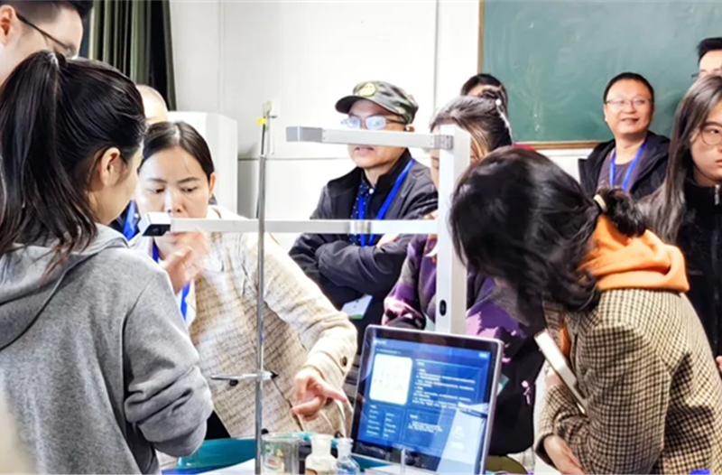 西交智汇亮相怀化市教育局组织的“实验操作考试AI人工智能测评及考务系统现场测试调研活动”
