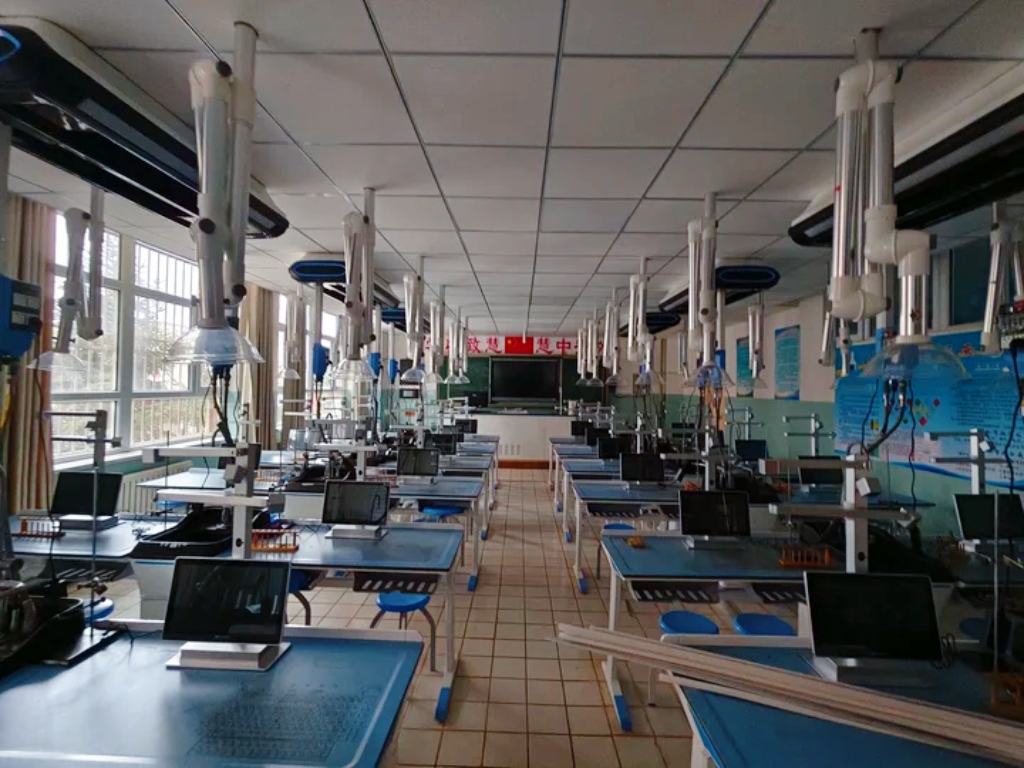 博乐市第九中学